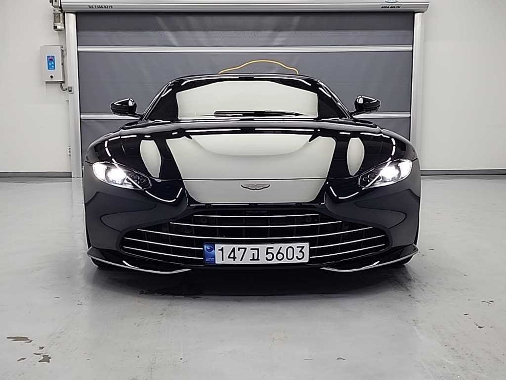 애스턴마틴 밴티지(2세대) 4.0 V8 로드스터 - 이미지 11