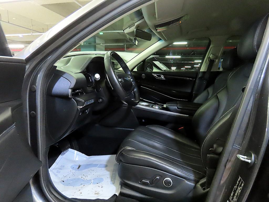 제네시스 GV80 2.5 가솔린 2WD 기본형 - 이미지 3