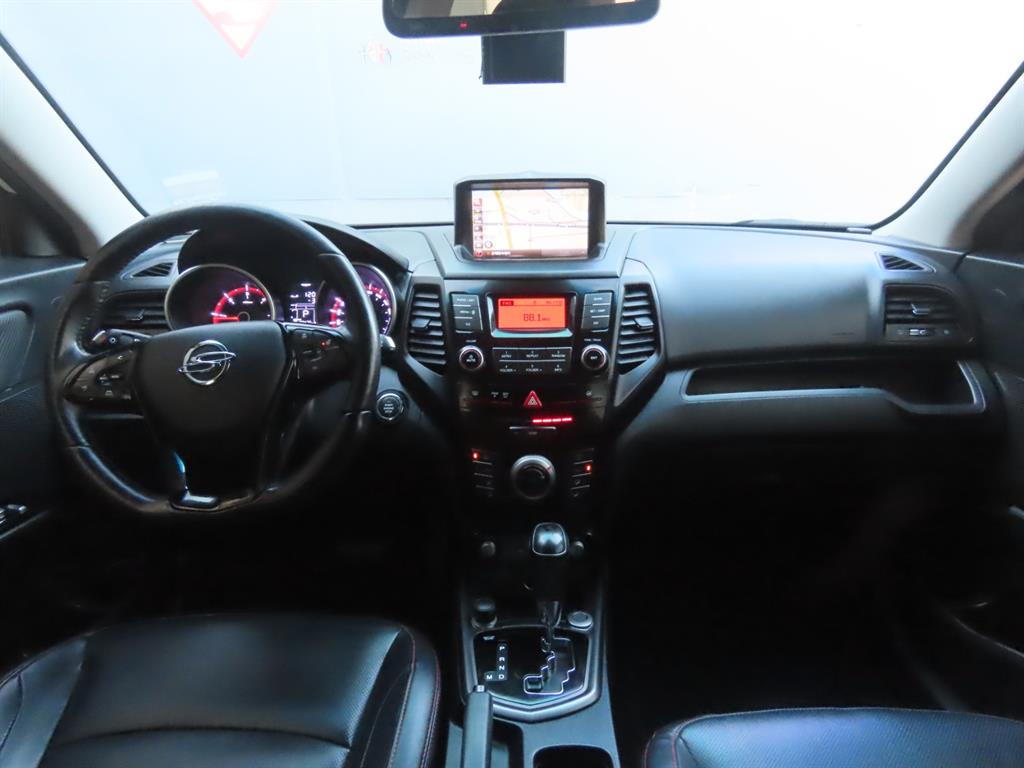 KG모빌리티(쌍용) 티볼리 에어 디젤 2WD IX - 이미지 3