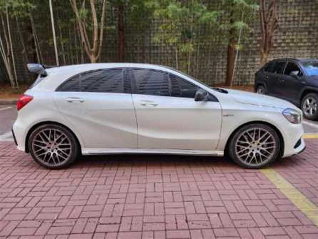 벤츠 A클래스(3세대) A45 AMG 4매틱 - 이미지 3