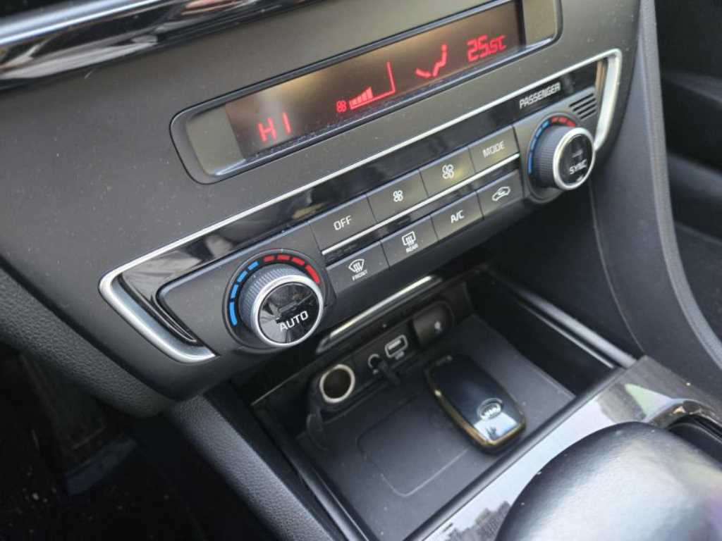 기아 신형 K5 1.7 디젤 노블레스 MX - 이미지 3