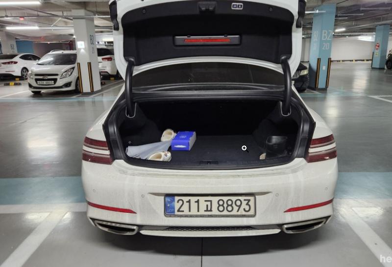 제네시스 더 올뉴G80 가솔린 2.5 2WD 기본형 - 이미지 4