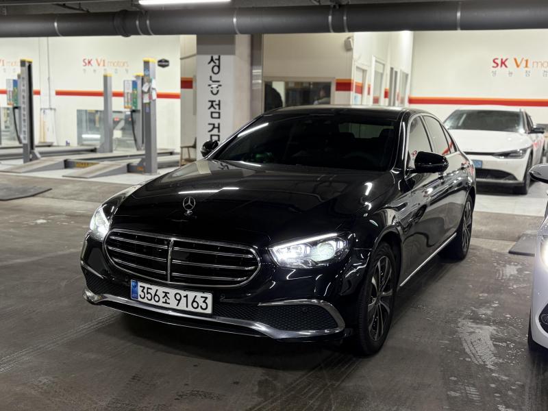 벤츠 E클래스(5세대) E300e 4매틱 익스클루시브 - 이미지 3
