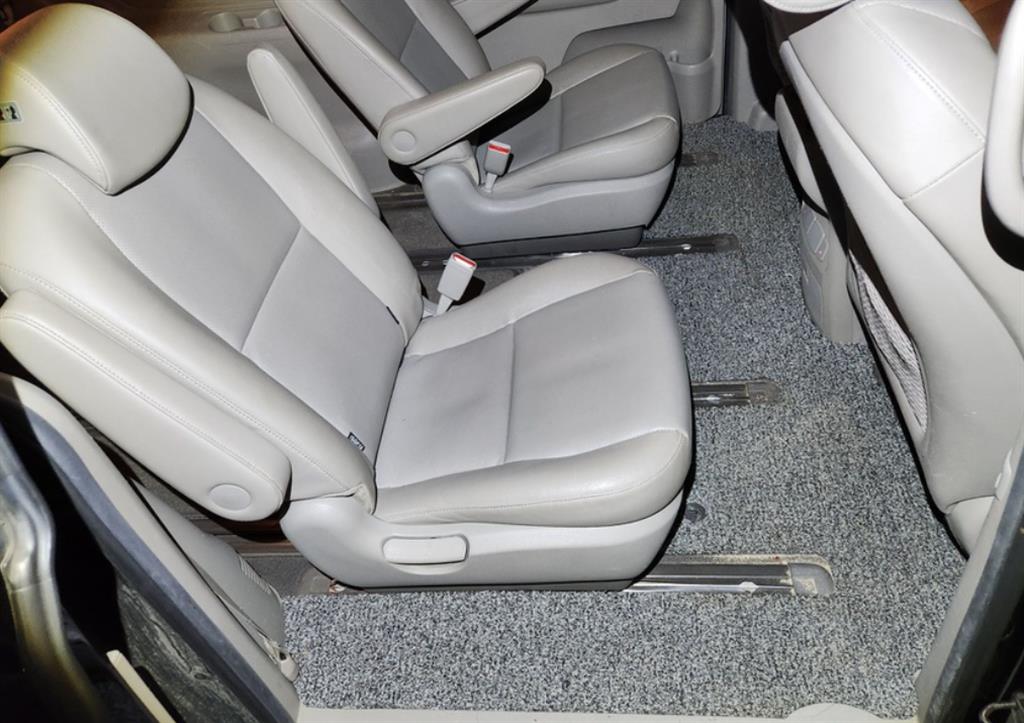 기아 올 뉴카니발 9인승 디젤 럭셔리 - 이미지 6