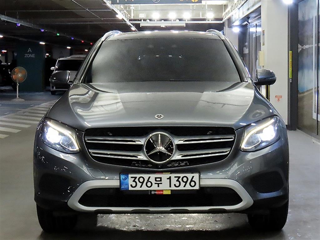 벤츠 GLC클래스 GLC 350e 4매틱 - 이미지 5