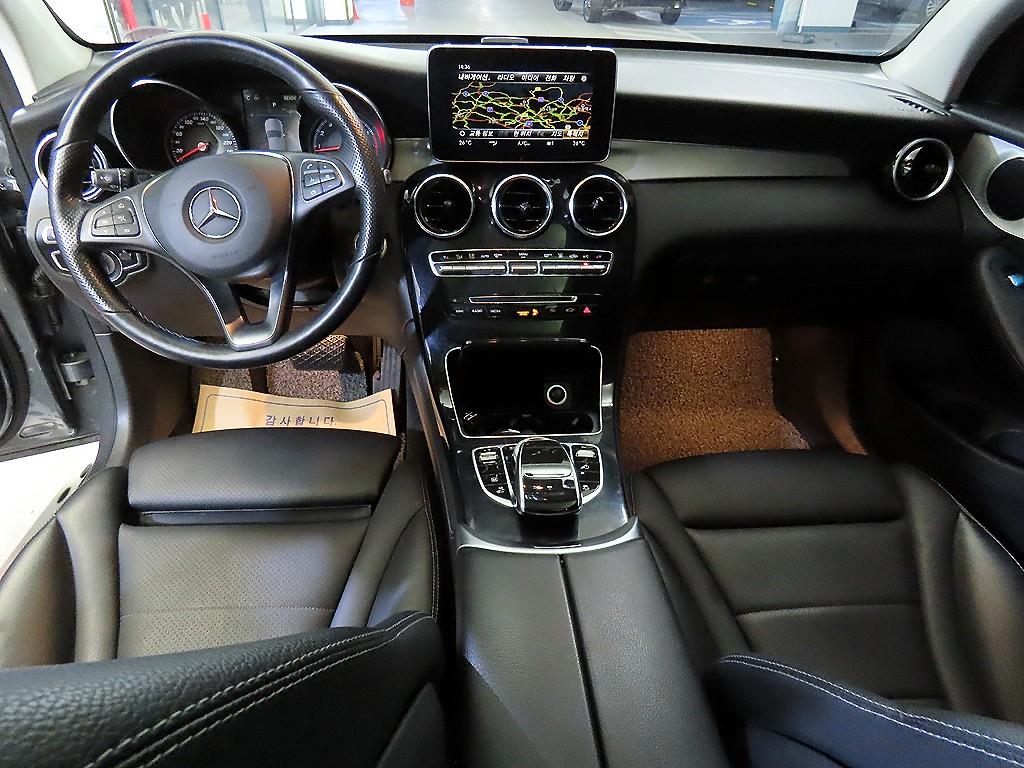 벤츠 GLC클래스 GLC 350e 4매틱 - 이미지 12