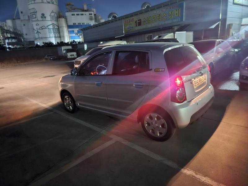 기아 뉴모닝 LX 고급형 블랙프리미엄