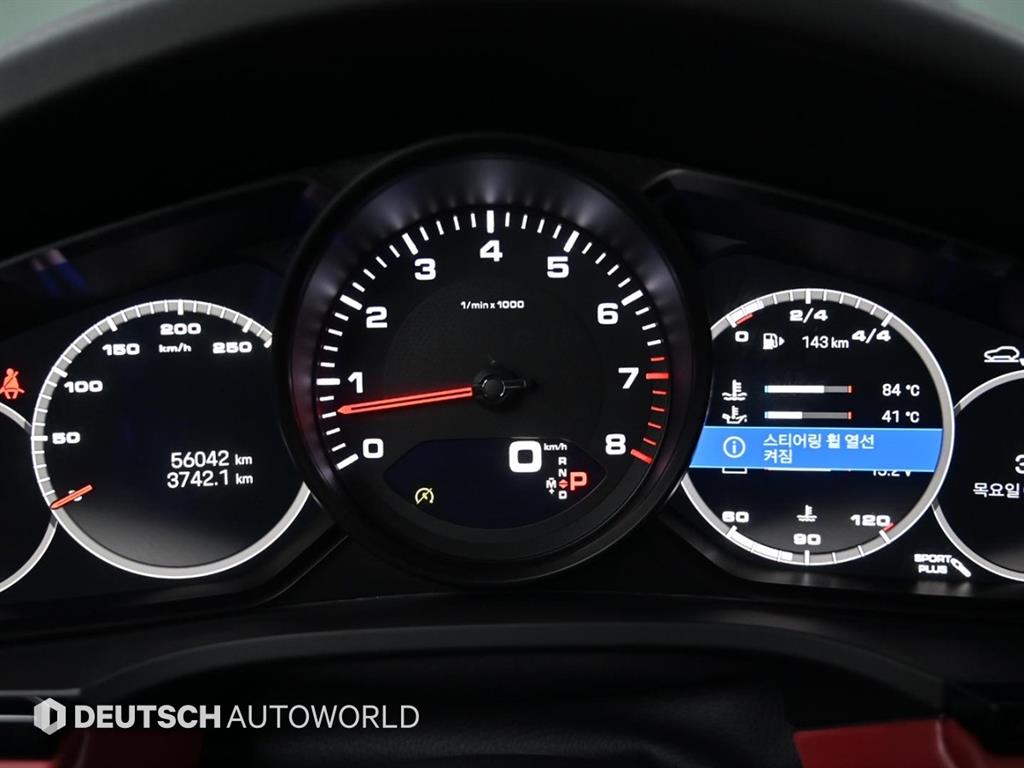 포르쉐 카이엔(3세대) 3.0 V6 쿠페 - 이미지 5