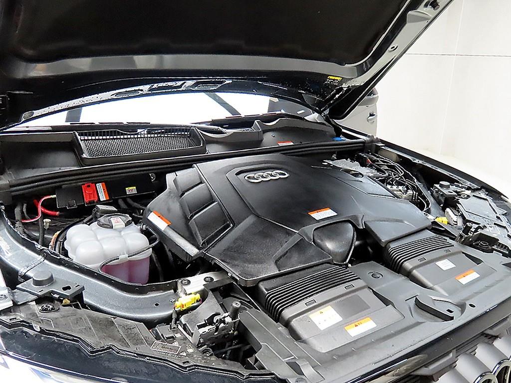 아우디 Q7(2세대) 55 TFSI 콰트로 프리미엄 - 이미지 7