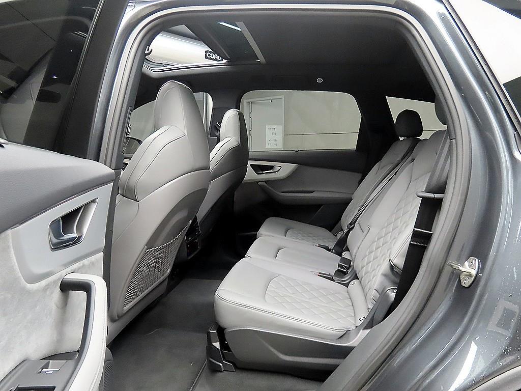 아우디 Q7(2세대) 55 TFSI 콰트로 프리미엄 - 이미지 10