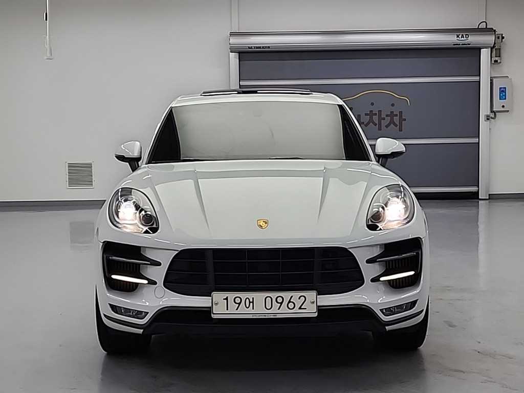 포르쉐 마칸 3.6 터보 - 이미지 10