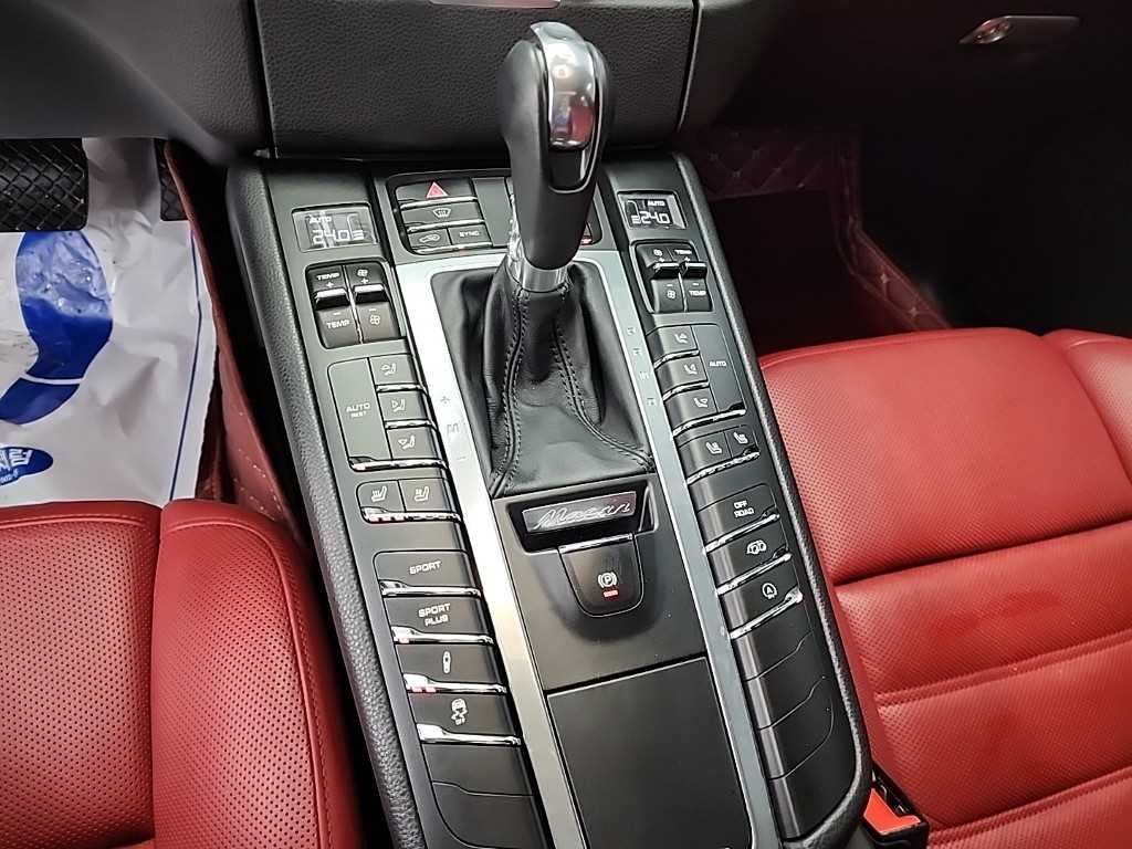 포르쉐 마칸 3.6 터보