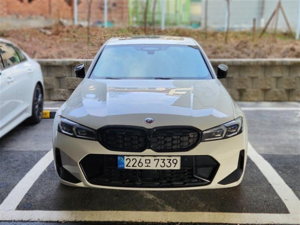 BMW 3시리즈(7세대) M340i - 이미지 5
