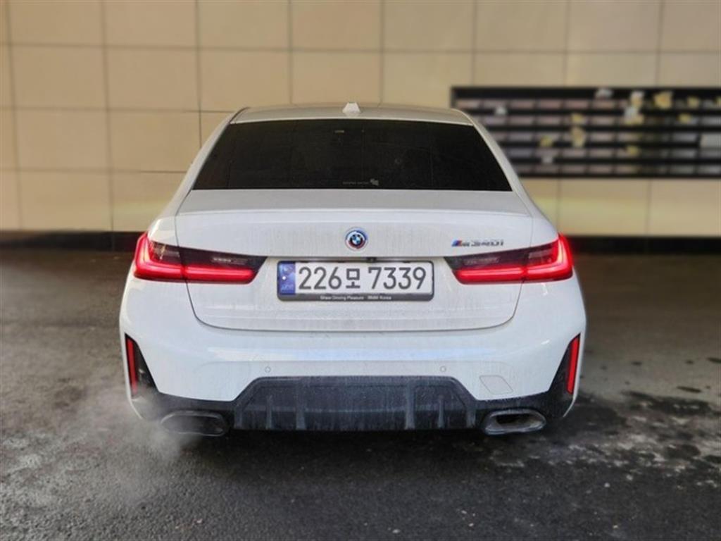 BMW 3시리즈(7세대) M340i - 이미지 4