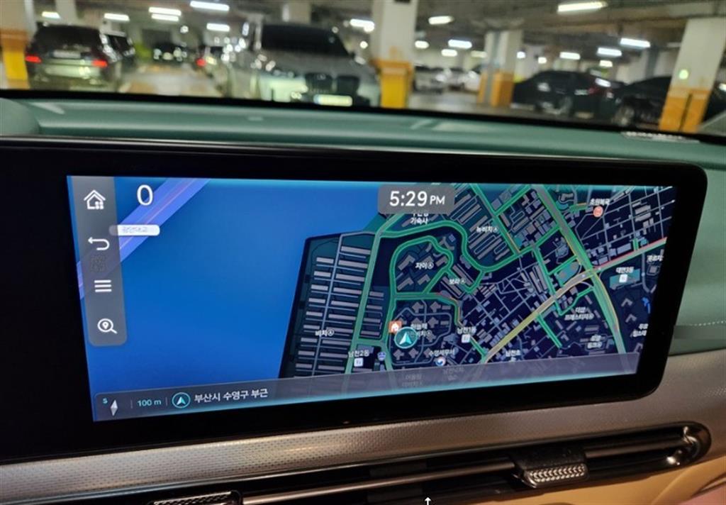 제네시스 GV60 EV 2WD 스탠다드 - 이미지 7