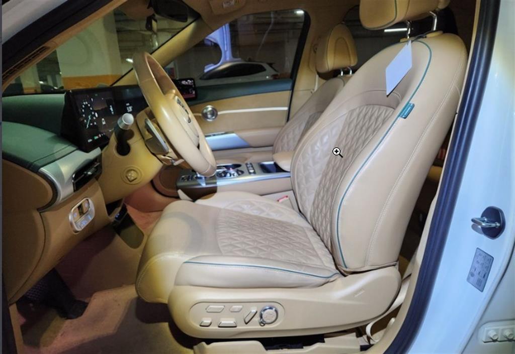 제네시스 GV60 EV 2WD 스탠다드 - 이미지 13