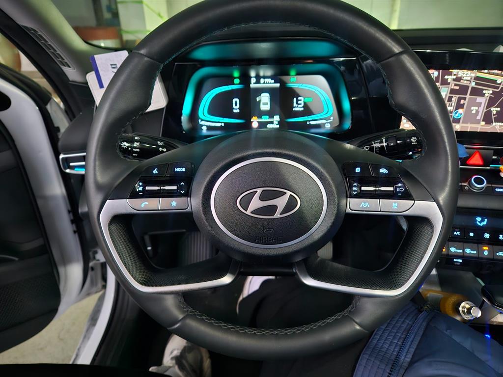 현대 더 뉴아반떼 하이브리드(CN7) 1.6 HEV 모던 - 이미지 4