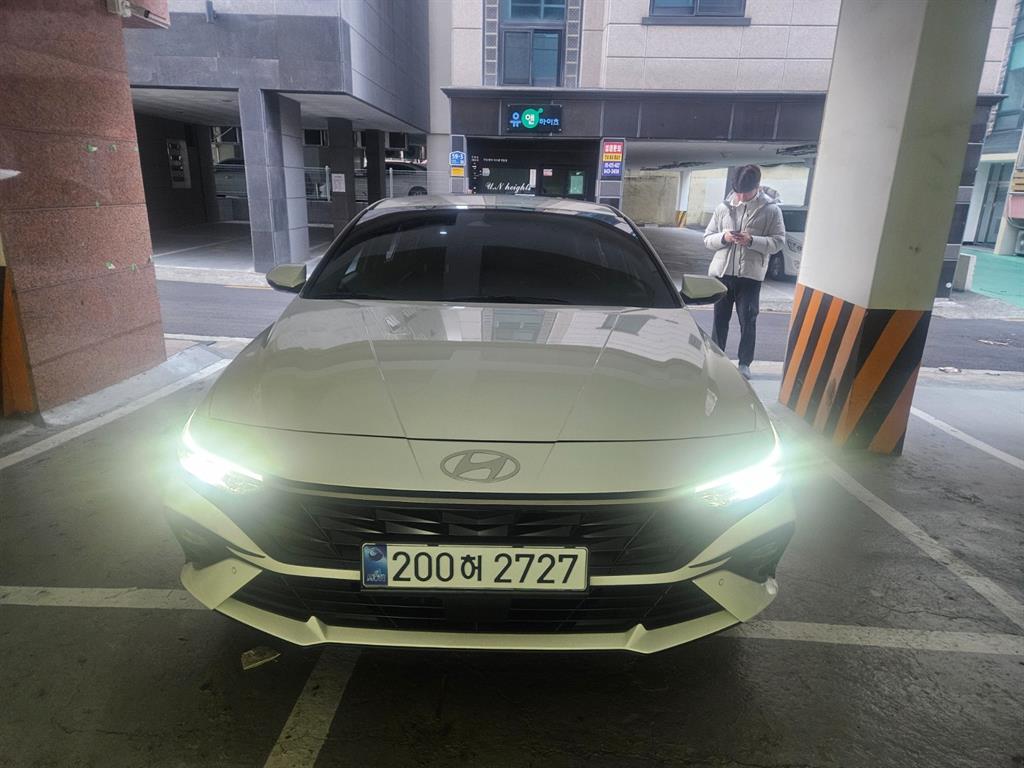 현대 더 뉴아반떼 하이브리드(CN7) 1.6 HEV 모던