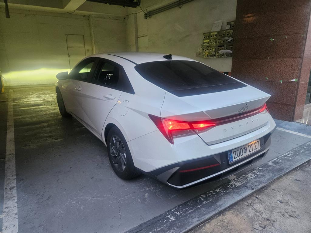 현대 더 뉴아반떼 하이브리드(CN7) 1.6 HEV 모던 - 이미지 14