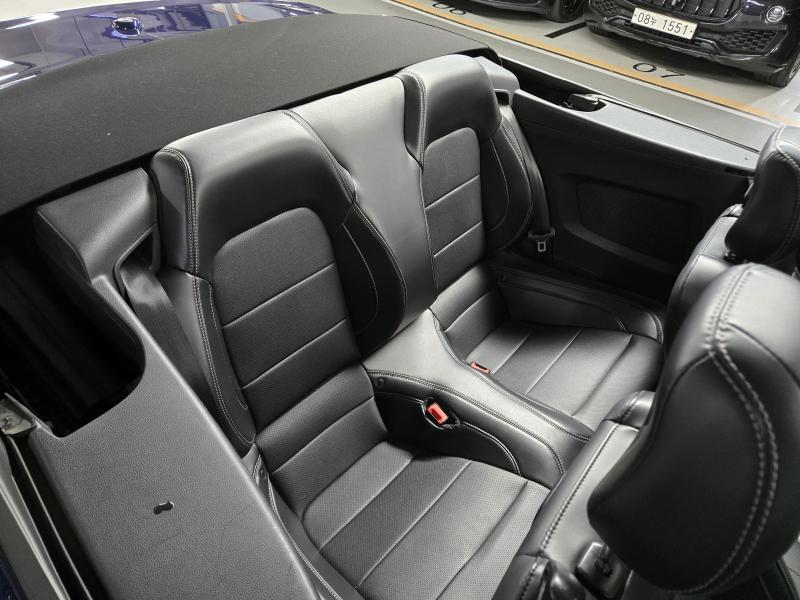 포드 머스탱(6세대) 컨버터블 5.0 GT 프리미엄 - 이미지 3