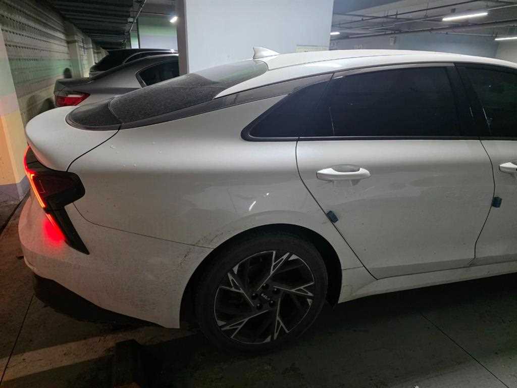 기아 더 뉴K5 하이브리드(DL3) 2.0 HEV 프레스티지 - 이미지 2