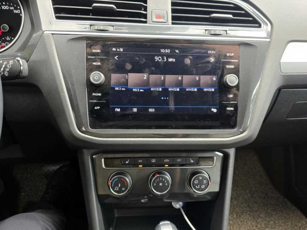 폭스바겐 티구안(2세대) 2.0 TDI - 이미지 7