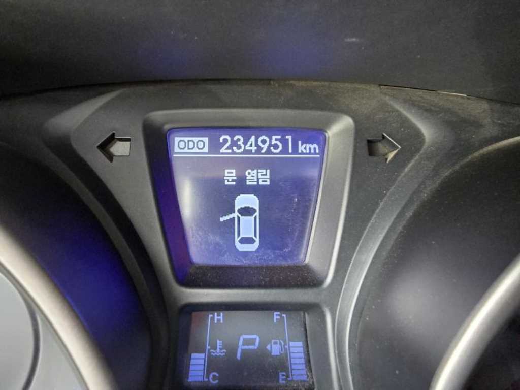 현대 신형 i30 1.6 VGT 유니크 - 이미지 8