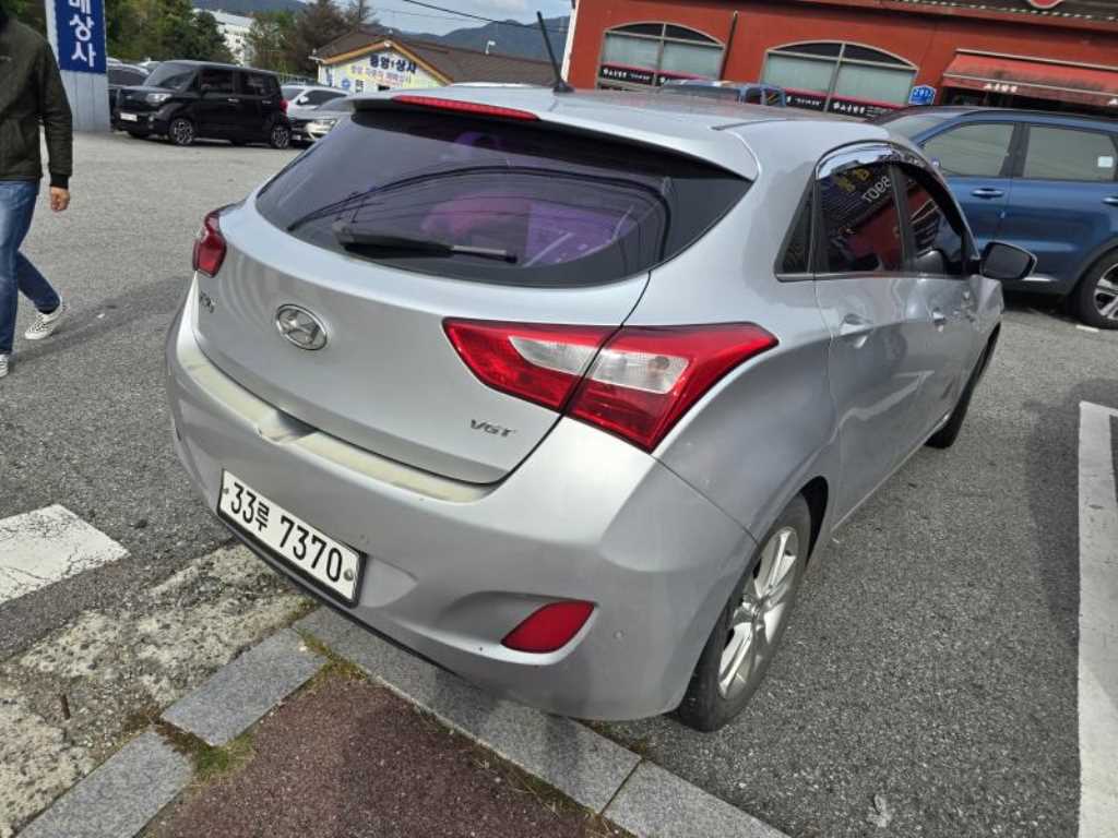 현대 신형 i30 1.6 VGT 유니크 - 이미지 2