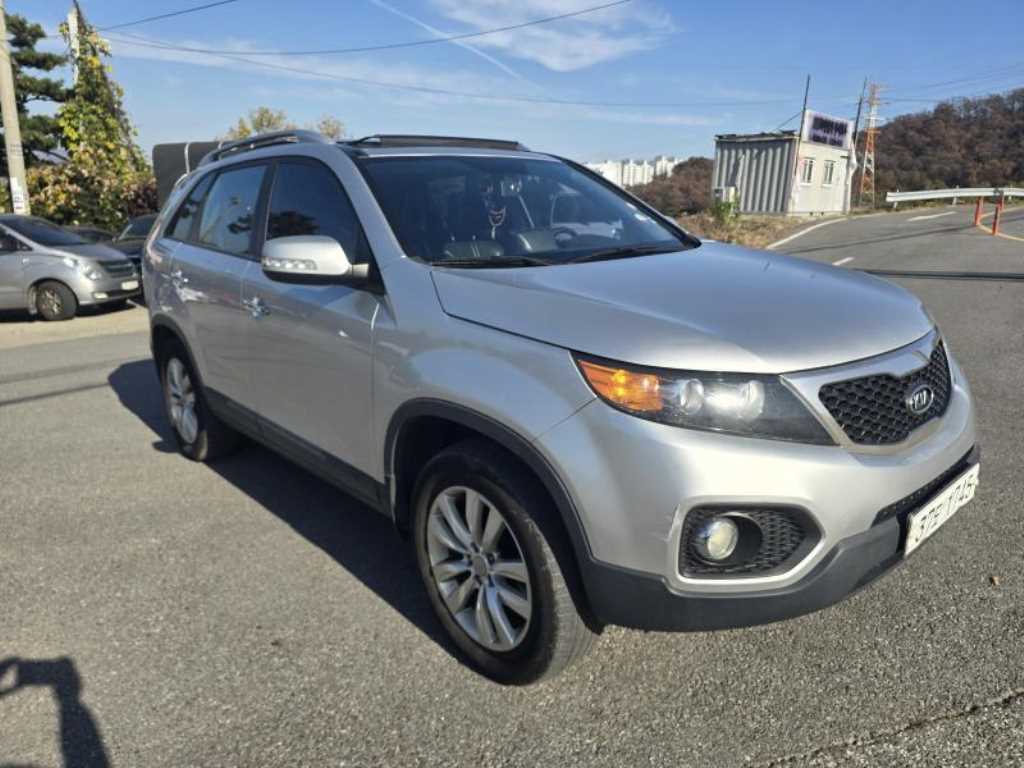 기아 쏘렌토 R 디젤 2.0 2WD TLX 최고급형 - 이미지 15