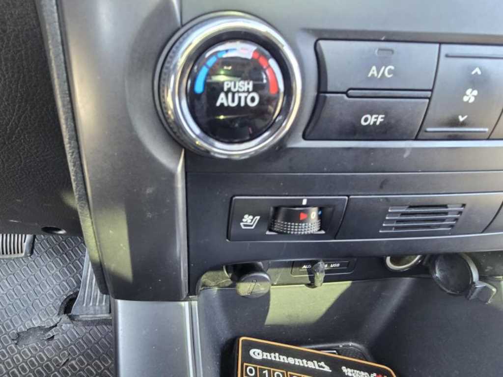 기아 쏘렌토 R 디젤 2.0 2WD TLX 최고급형 - 이미지 14